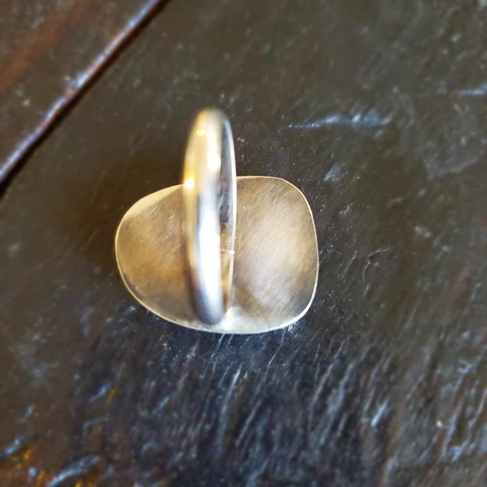 Silver Ring - Picture 3 of 6
